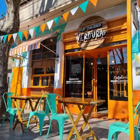 No cualquier verdura - organic store and cafe