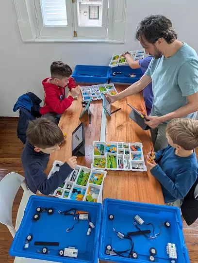 Kidsventors — Club de Tecnologías Creativas
