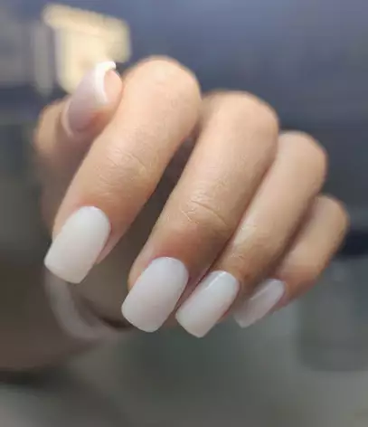 Di Dodonova Iana/centro de belleza/manicura rusa,masajes,cosmetólogia/студия красоты маникюр/массаж/Дерматология